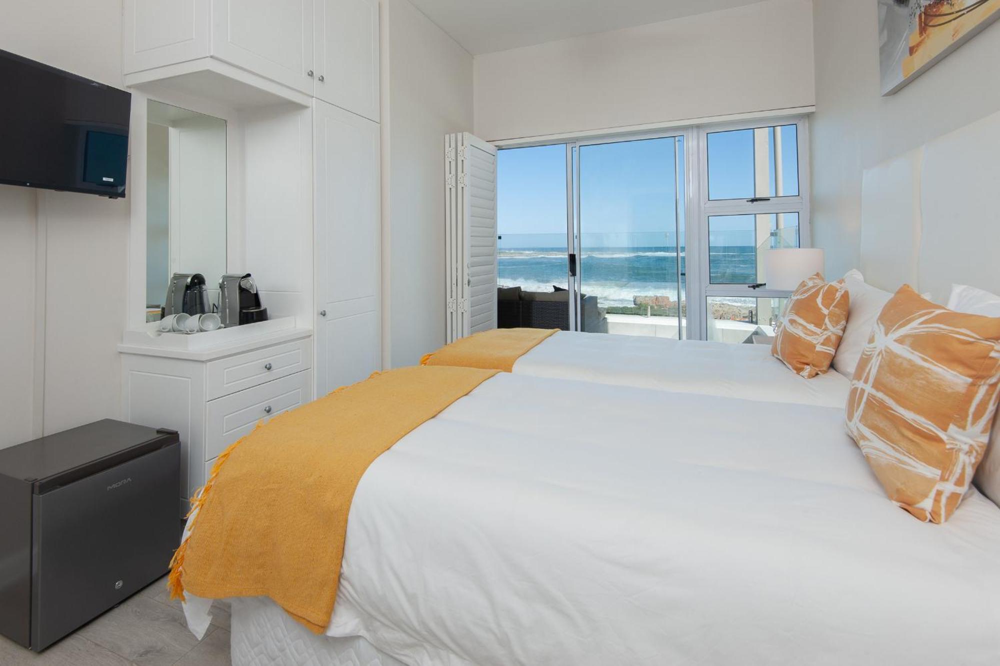 Absolute Ocean Boutique Guesthouse Hermanus Exteriör bild